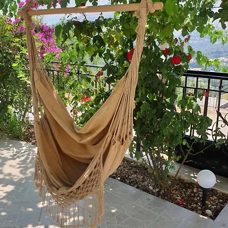 アパート Theyellow House Ii Fully Equipped 2br Andipáta