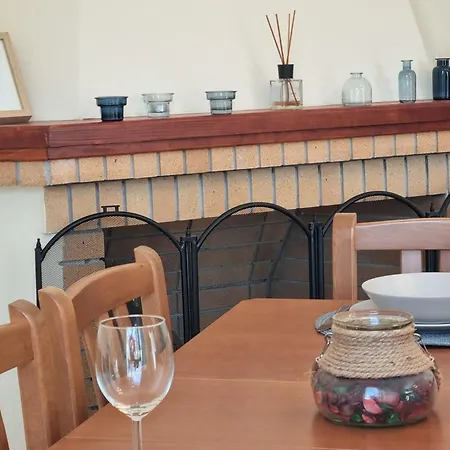 Apartman Theyellow House Ii Fully Equipped 2br *