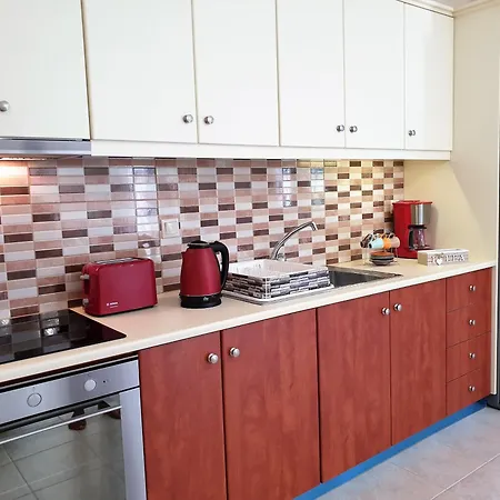 Theyellow House Ii Fully Equipped 2br Andipáta